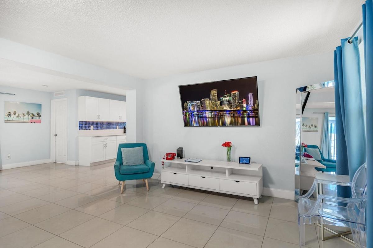 Hébergement de vacances Tropical House 3 Bedrooms With Pool Oakland Park *