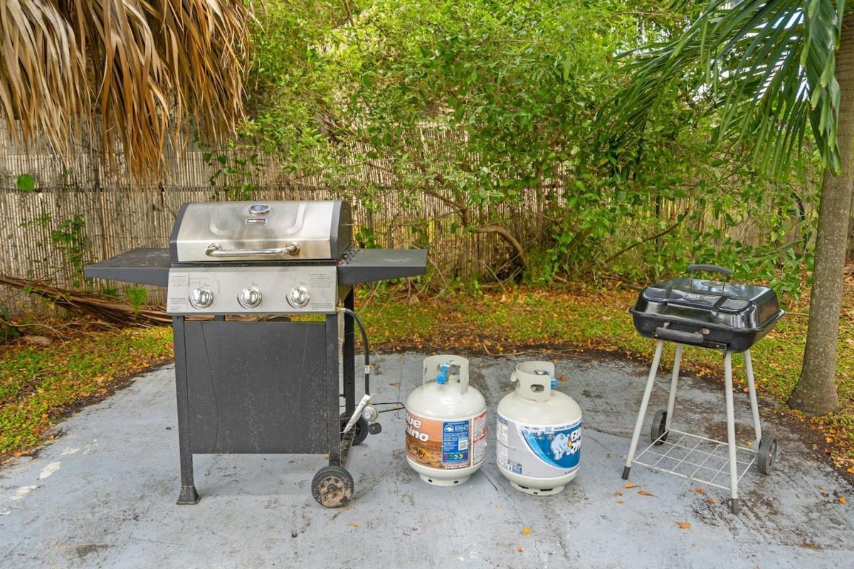 Tropical House 3 Bedrooms With Pool Oakland Park Hébergement de vacances