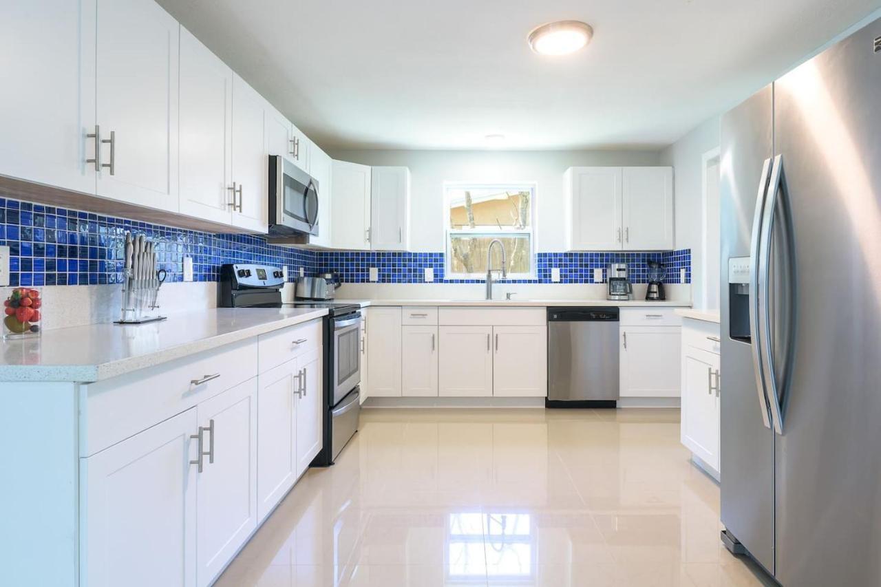 Hébergement de vacances Tropical House 3 Bedrooms With Pool Oakland Park Fort Lauderdale